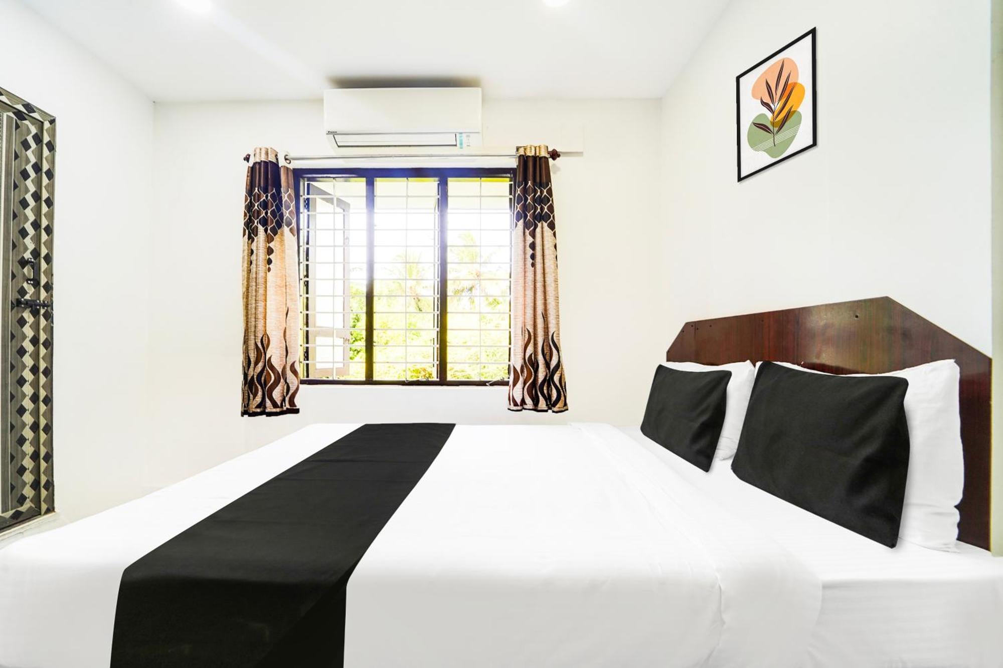 Super Hotel O Kanyakumari Near Sunrise View Formerly Jaisas Paradise Agasteeswaram Bagian luar foto